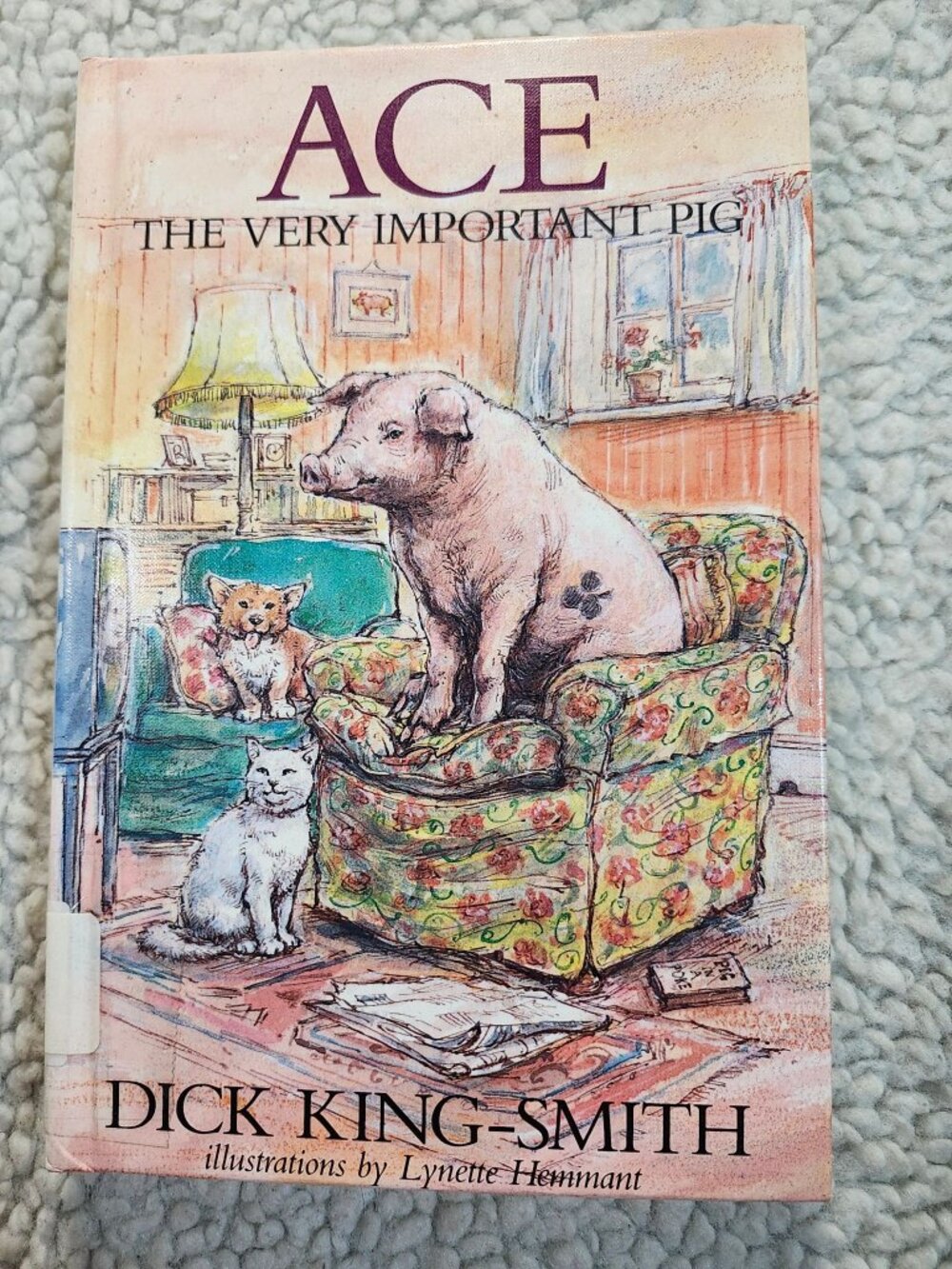 Dick King-Smith Ace The Very Important Pig Hardcover 1990 First American Ed